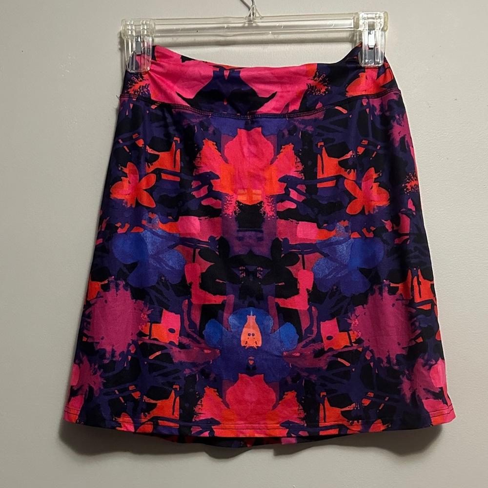 Fulbelle Vibrant Floral Women's Skirt Skort Small Golf Tennis - Picture 2 of 4